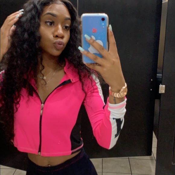 Pink crop jacket - Picture 2 of 2